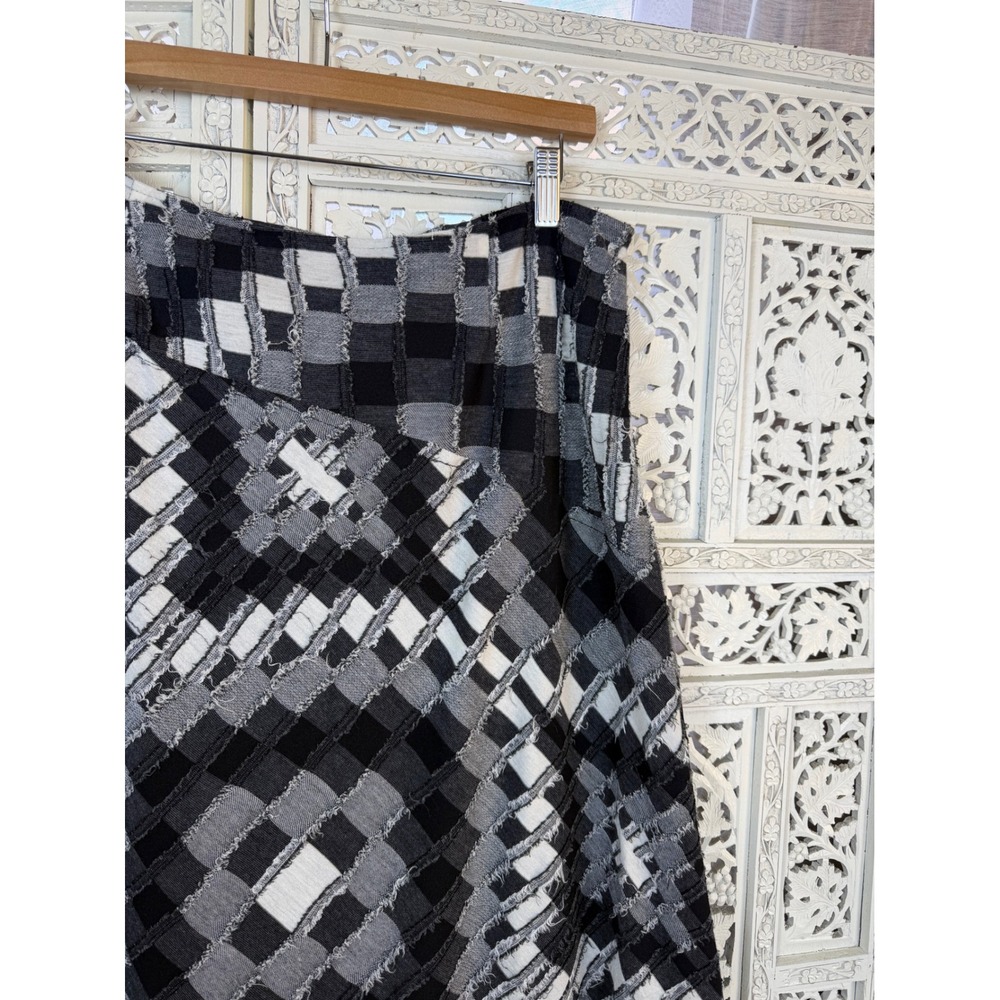 Tribal Black Patchwork Distressed Midi Skirt Sz 1… - image 2